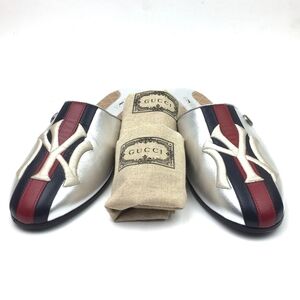 Gucci Leather slipper with NY Yankees patch sz 10